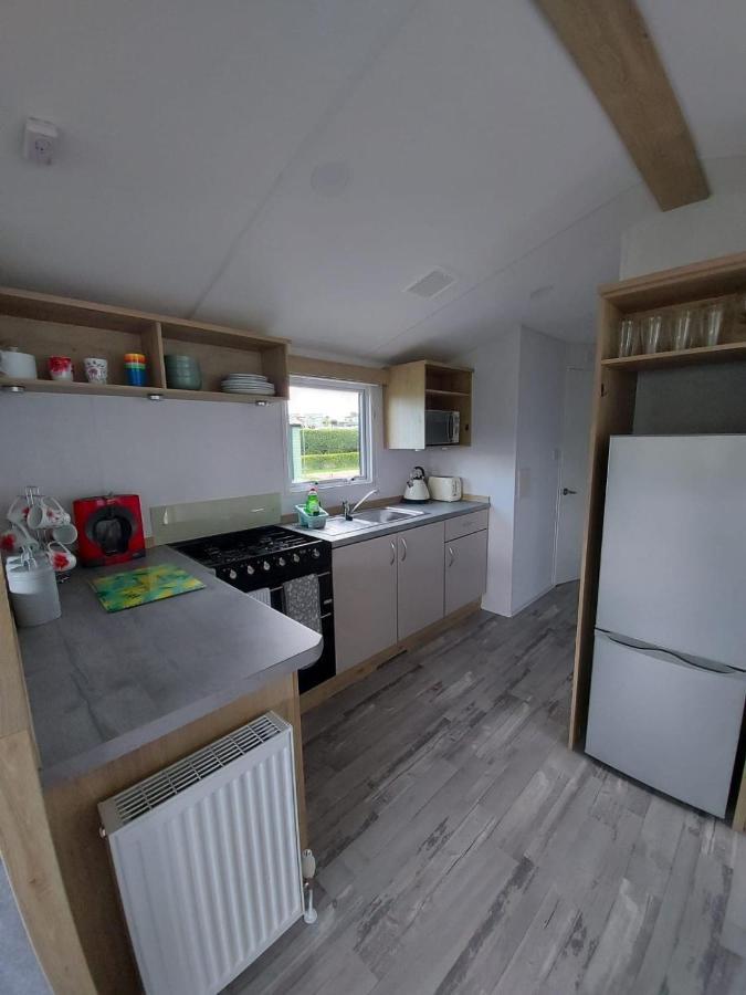 Woofles Luxury Caravan At Knaresborough Lido Екстериор снимка